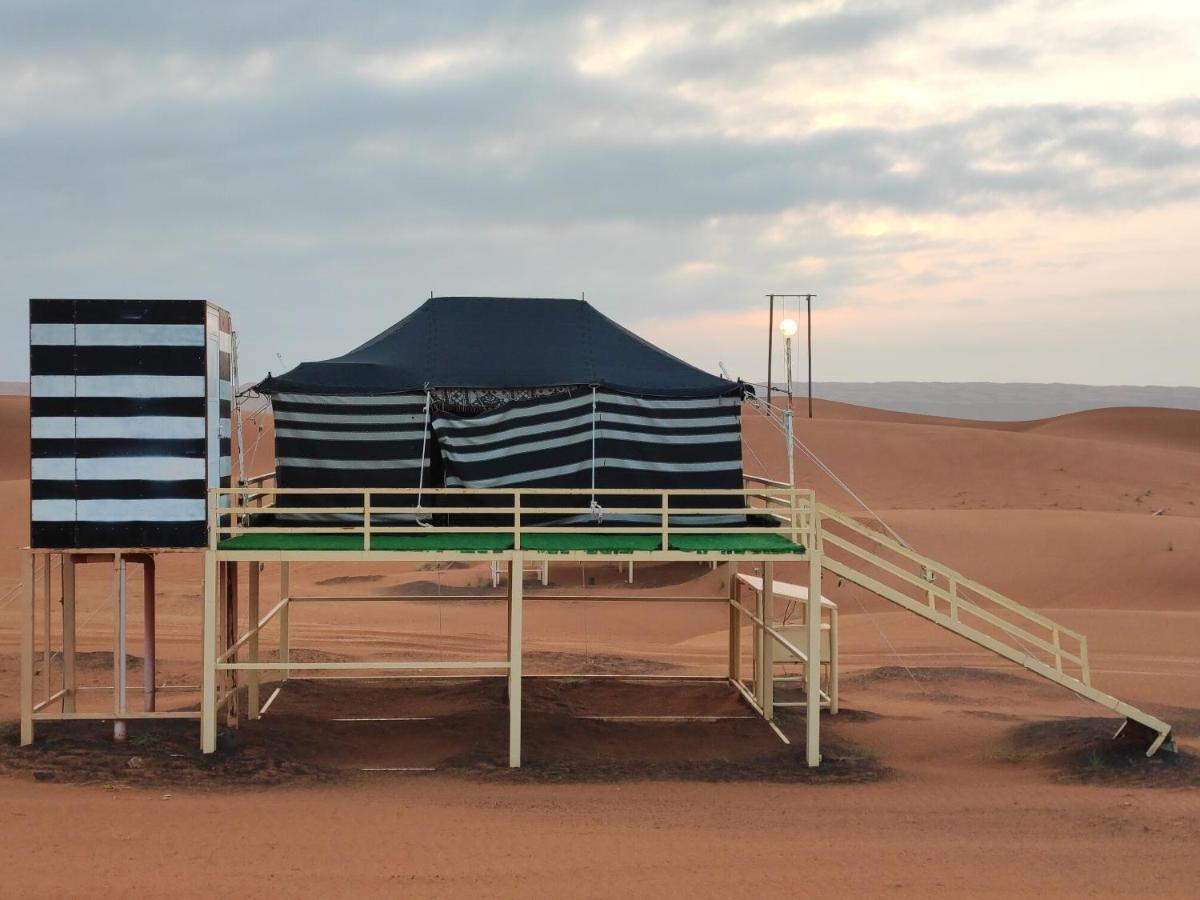 Oman Desert Private Camp Shāhiq Exterior foto